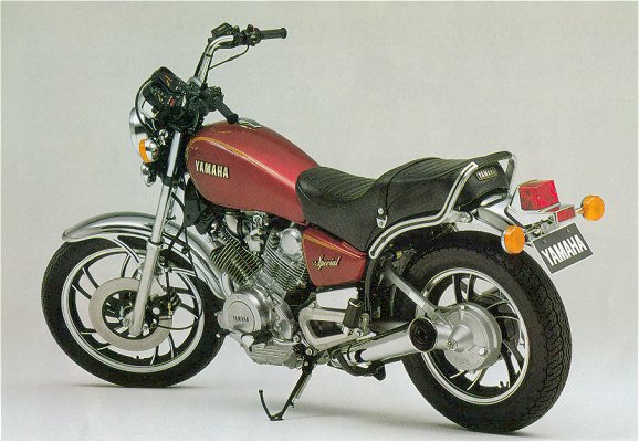 Yamaha XV750 Virago